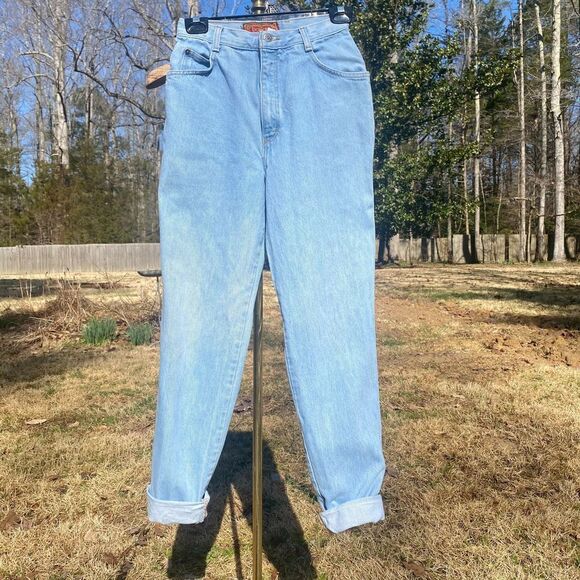 Vintage 90s Bonjour Light Wash Tapered Mom Jeans - Picture 2 of 8